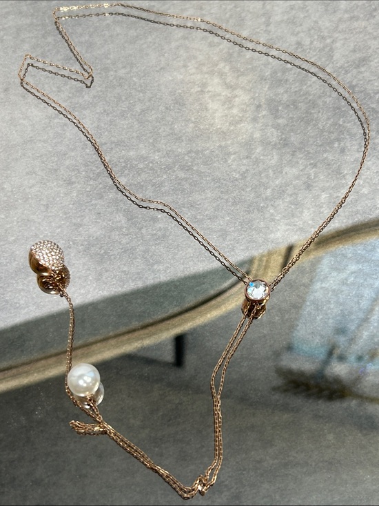 Swarovski Jewelry - Swan Swarovski Rose Gold Lariat Necklace with Crystal and Glass Pearl Accents